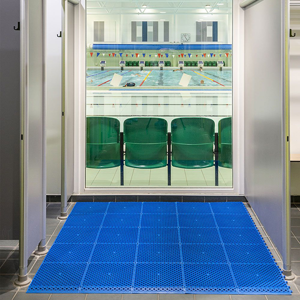 Anti-Slip Interlocking Deck Floor Tile PVC Safety & Comfort Mat