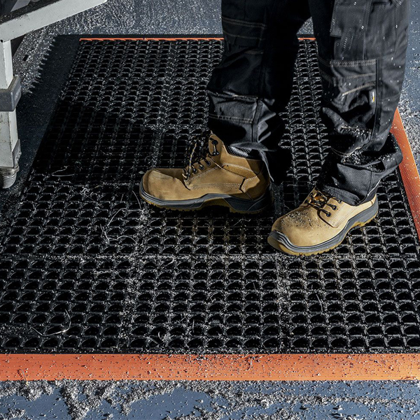 Anti-Slip Resistant Comfortable Mat with Safety Edges