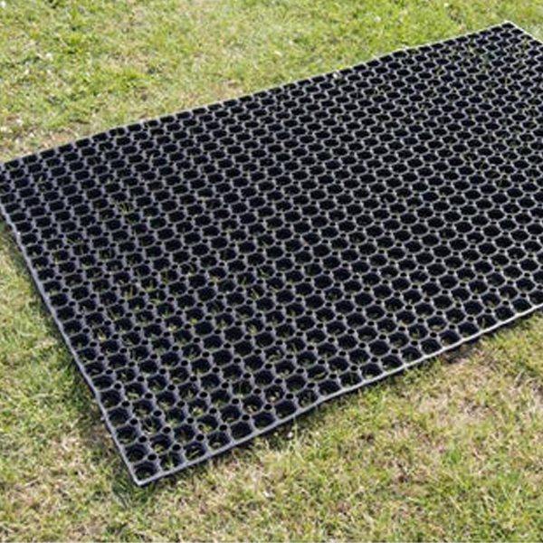 Rubber Grass Mats for Playgrounds and Outdoor Use